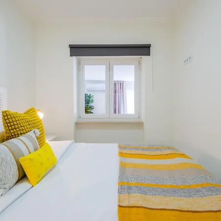 Bela Vista A In Apartment Lisbon